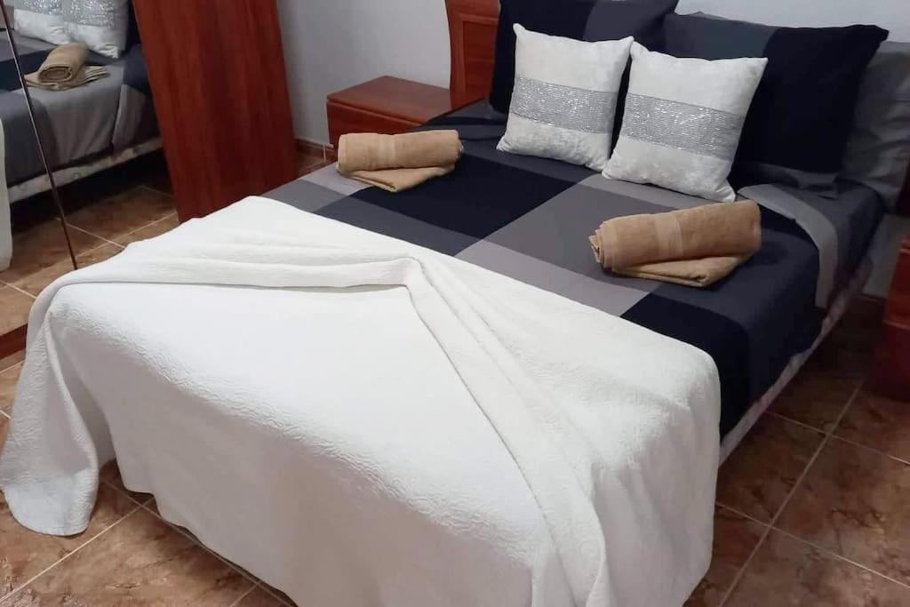 1 Bedroom Aparthotel+Heated Pool/Restaurant Costa Del Silencio Kültér fotó